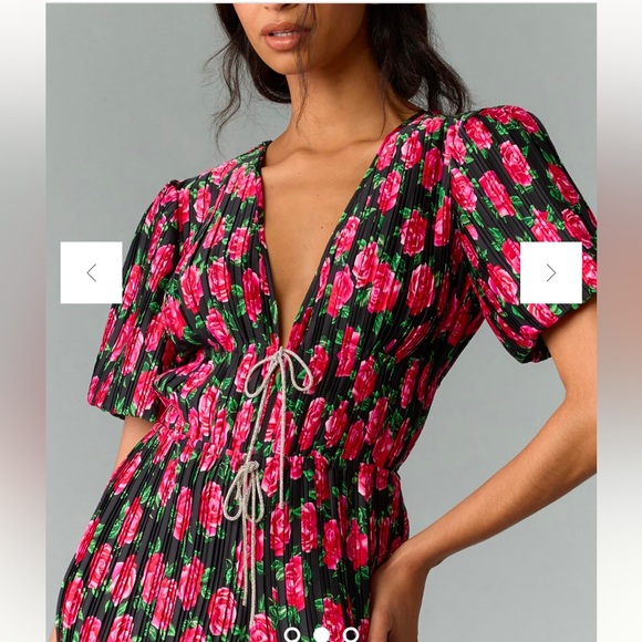 Brand new Wayf from Anthropologie jumpsuit. Perfect for Valentine’s Day! - Picture 4 of 8